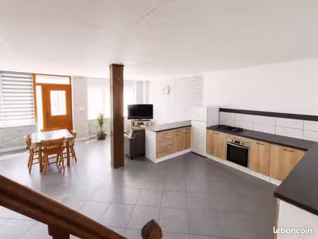 maison 96 m² rénovée - 3 chambres - grenier aménageable 40 m² - terrain 150 m²