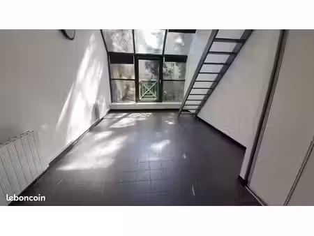 studio 1 pièce 28 m²