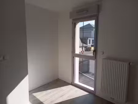à louer - t2 angers
