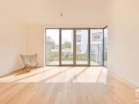 appartement à louer à uccle € 1.300 (lrhoz) | zimmo