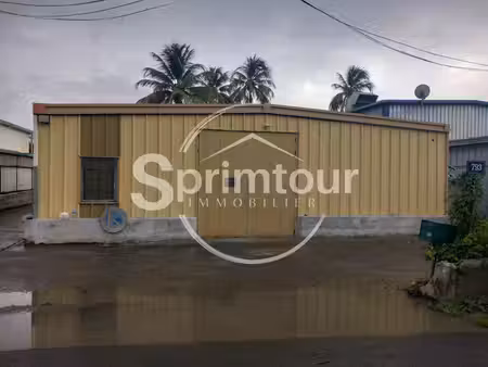 local commercial (108m2) - jarry 97122 baie-mahault