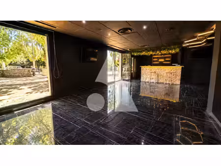 local commercial à montpellier ovalie ? 73 m² ? pas-de-porte 20 000 €