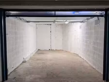 garage à louer  rue du beau site  1000 bruxelles