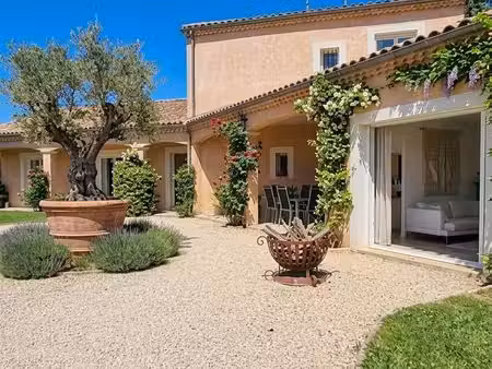 maison 6 pièces 181 m²