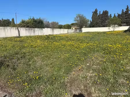 terrain 450 m² carpentras