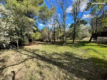 terrain 450 m² caumont sur durance