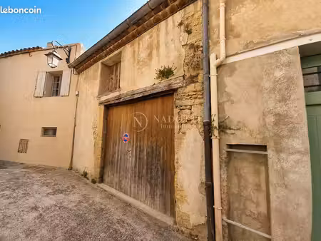 maison 1 pièce 100 m²