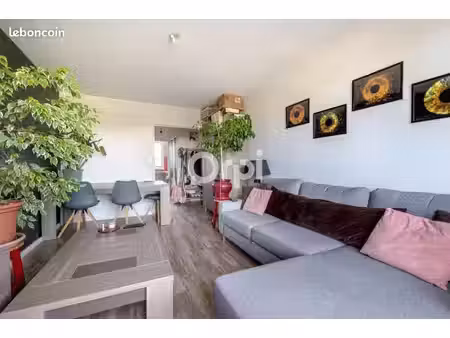 appartement 3 pièces 62 m²