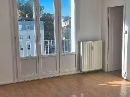 appartement traversant t2