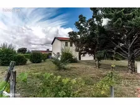 maison 4 pièces  75m2 moissac 82200