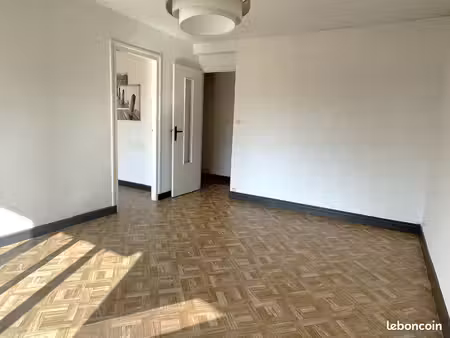 appartement 4 pièces  67m2 avec balcon