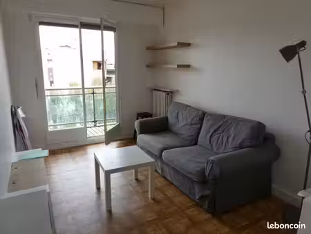 studio meublé 19 m² - piscine - chaville