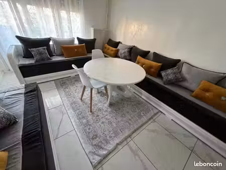 location f4 vallee violette