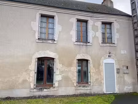 local pro de 65m² à louer