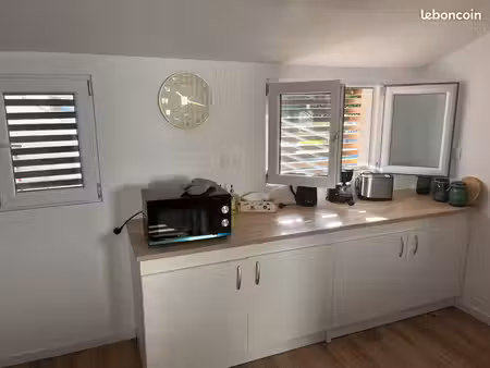 maison meublée en plein centre bourg de camoël