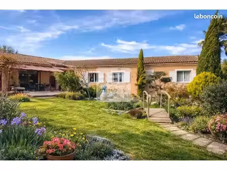 maison 5 pièces 185 m²