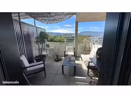 t2 47 30 m² avec balcon 8 40 m²  vue dégagée  garage et cellier – cognin 225 000
