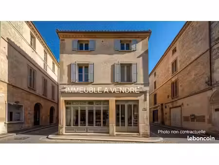 immeuble 4 pièces 98 m²
