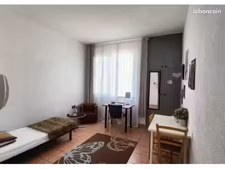 studio meublé 21 m² + parking - nîmes est  résidence sécurisée