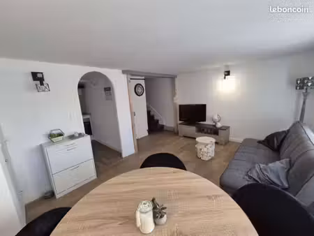 beau t2 bis meublé de 43 m² – centre-ville de limoux
