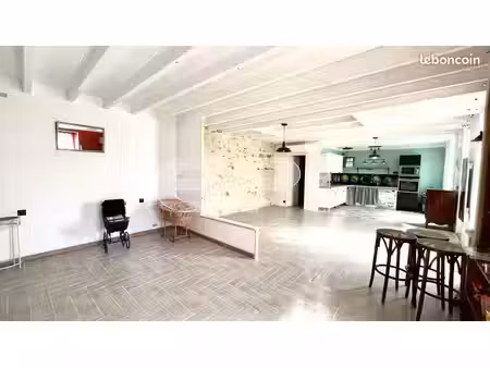 maison 4 pièces 106 m²
