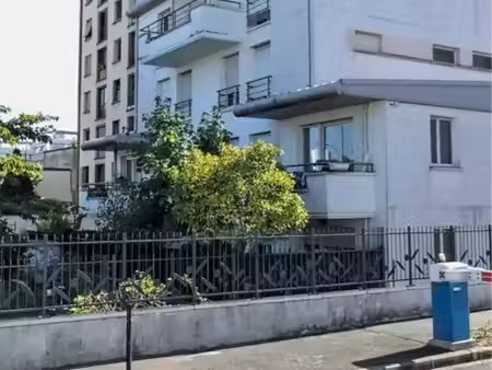t2 meublé 45 m² – disponible immédiatement