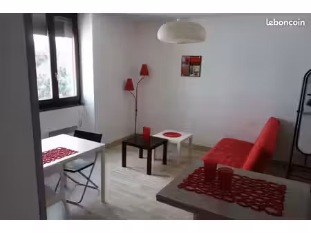 studio avec chambre 27m2