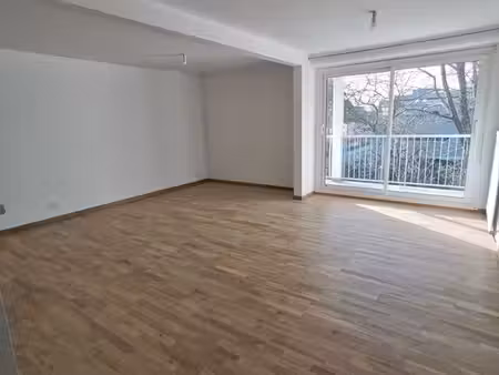 t5 non meublé – refait à neuf en 2024 – disponible le 4 octobre 2026 – 105m2 avec balcon -