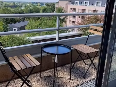 f1 33m2 meublé calme proche loire
