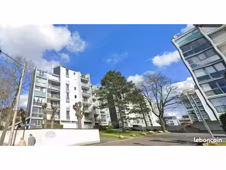 location appt meublé 113m² mouilliere