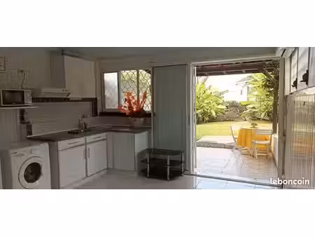studio meublé terrasse rez-de-jardin clairière fdf