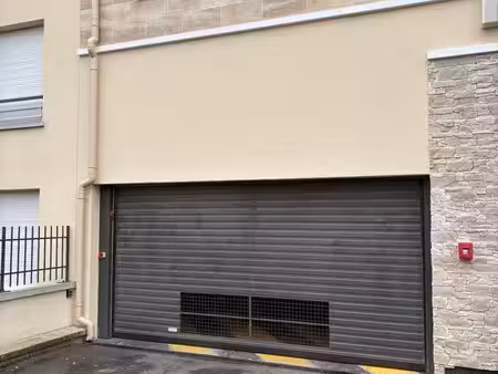 box fermé à louer — rue maurice guillon  athis-mons (91)