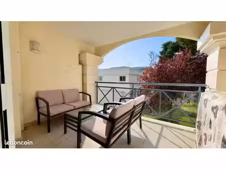 studio 1 pièce 24 m²
