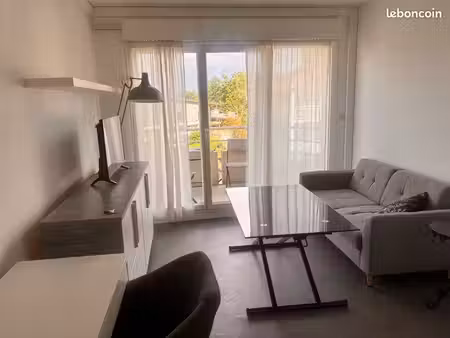location t2 haillan