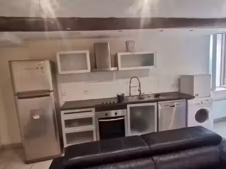 beau t2 meublé 50m² au nord de lyon