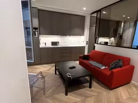 loue meublé appartement 2 pièces 34 m² paris 8e