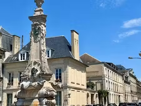 studio meublé 15m² – place godinot  reims centre – disponible immédiatement