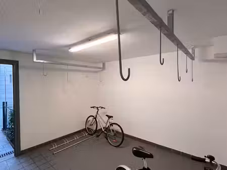 place de parking vélo sécurisée – paris 15e