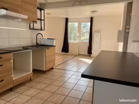 maison 3 pièces 64 m²