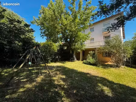 maison 5 pièces 172 m²