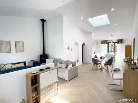 maison t4 avec grand terrain