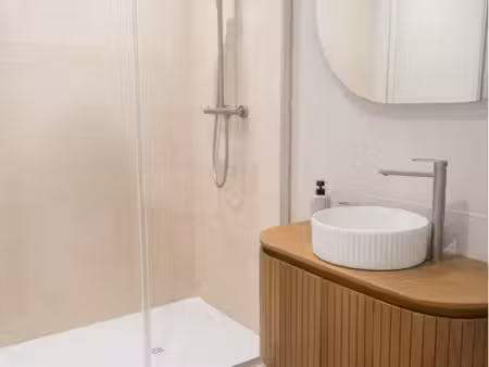 a vendre t3 quartier gare hyeres