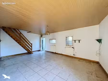 immeuble 8 pièces 247 m²