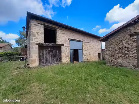bâtiment 1 pièce 120 m²
