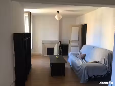 charmant t2 meublé 38 m² - centre ville la garde