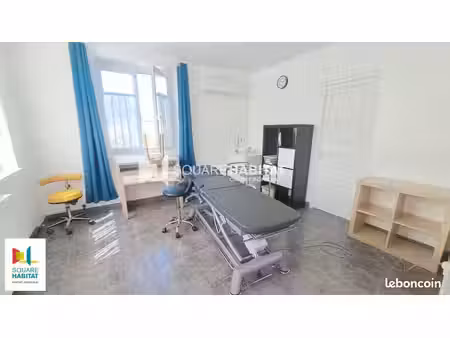 bureau 10 m²