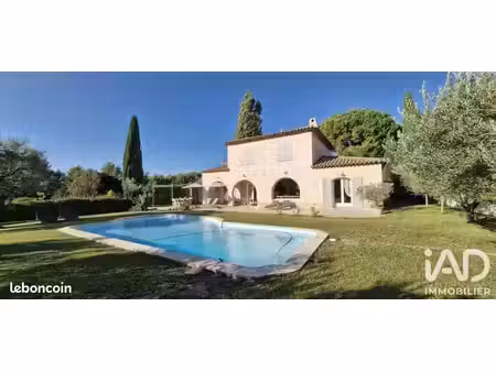 maison 6 pièces 190 m²