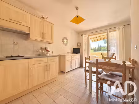 studio 1 pièce 26 m²