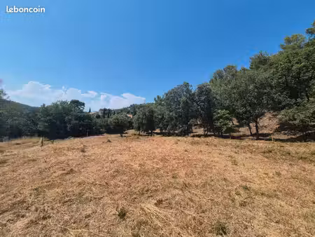terrain 1 019 m² taradeau