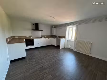 appartement 3 pièces 81 m²